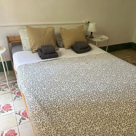 Habitacion Con Bano Privado 1 Cama De Matrimonio Valencia Luaran gambar