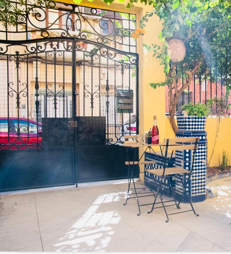 Habitacion Con Bano Privado 1 Cama De Matrimonio Valencia Luaran gambar